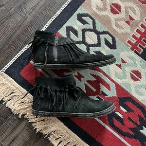 Ugg Shenendoah boho fringe ankle boots